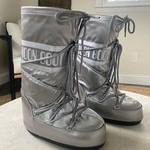 Silver Moon Boot Snow Boots